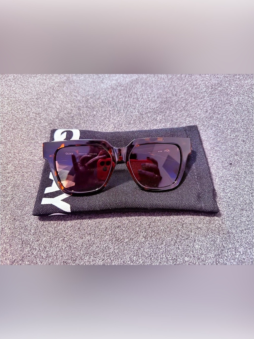 QUAY PSA Sunglasses Brown